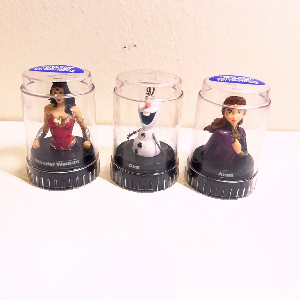 PODZ OS Collectible Figures Wonder Woman Olaf Anna Disney DC Set of 3 Multicolor